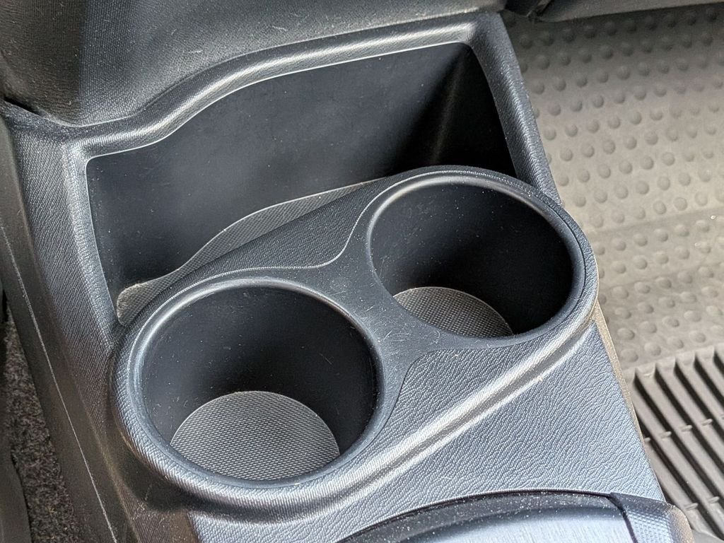 2016 Toyota Prius c Four - Photo 23