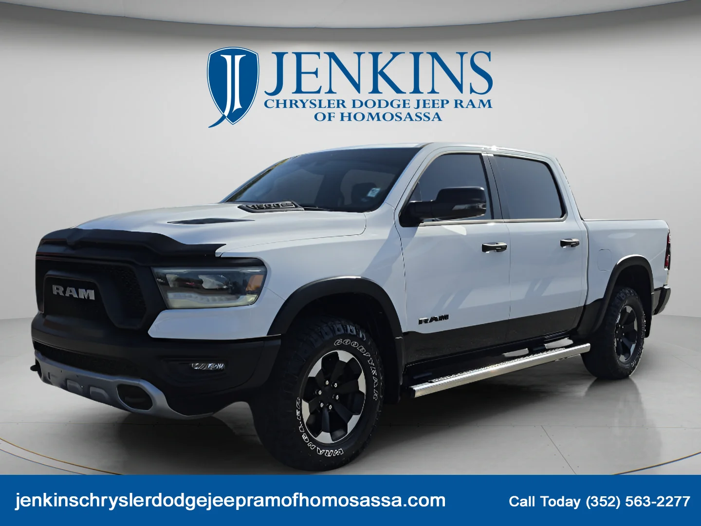 Used 2023 Bright White Clearcoat Ram Rebel image 10
