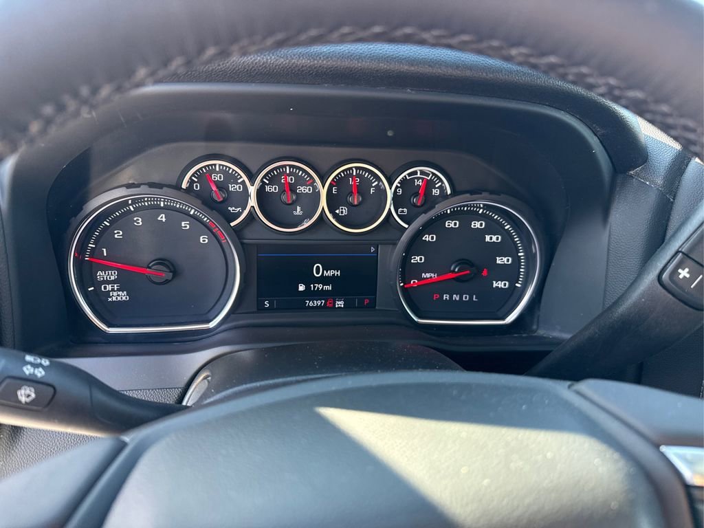 Used 2022 Silver Ice Metallic Chevrolet LT image 13