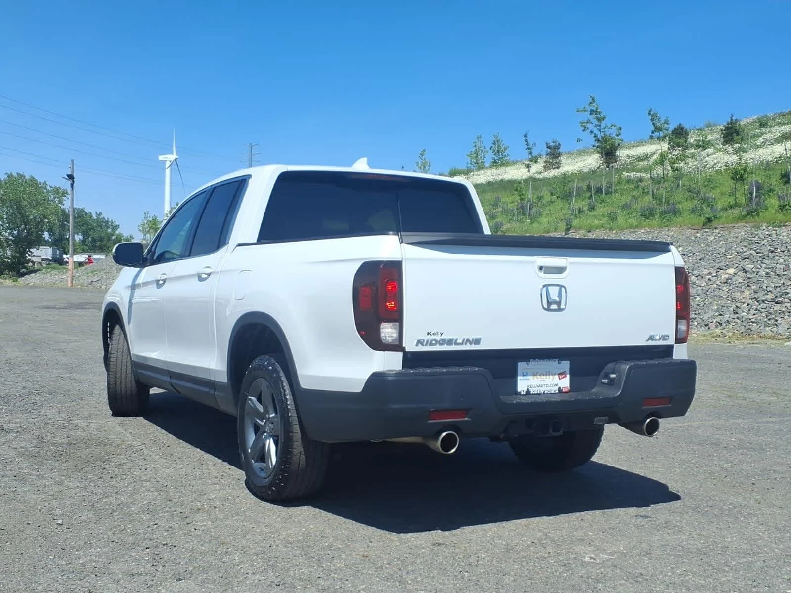 Certified Used 2023 Platinum White Pearl Honda RTL image 7