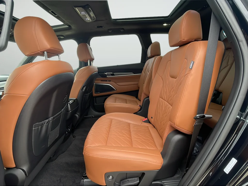 Certified Used 2025 Black Kia SX-Prestige X-Line image 27