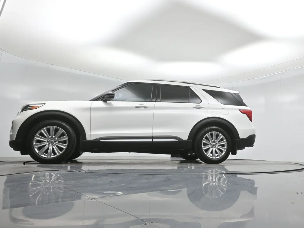 Certified Used 2020 White Ford Limited image 53