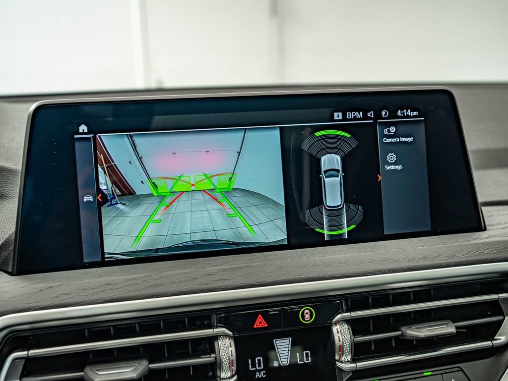 Used 2024 Jet Black BMW xDrive30i image 26