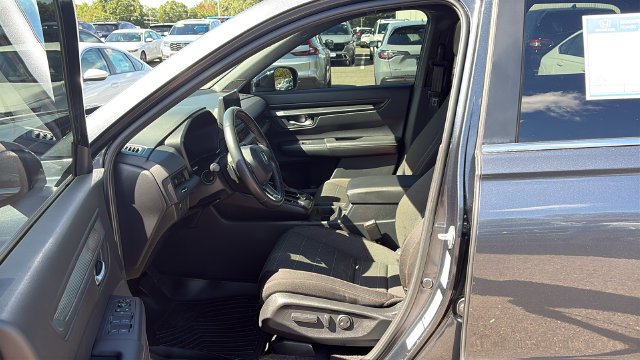 Used 2023  Honda Sport image 10