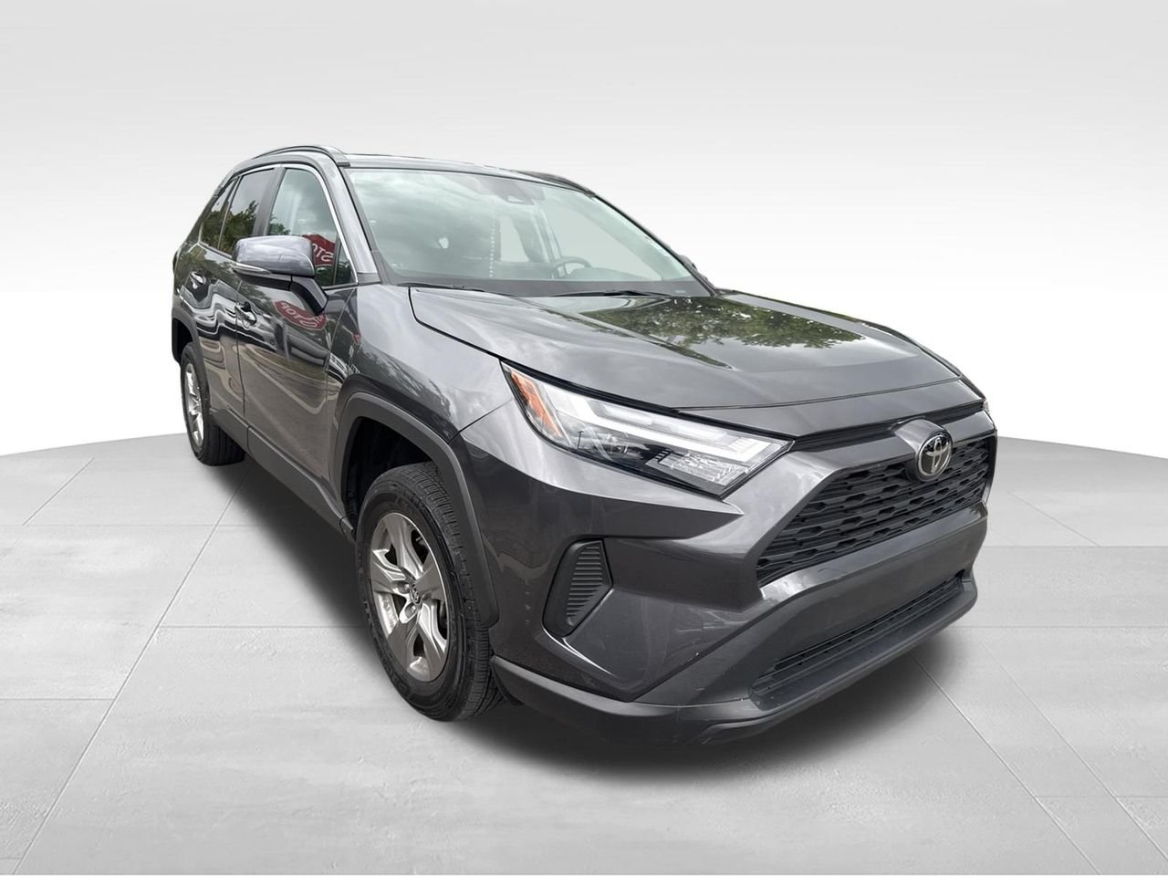 Used 2024 Gray Toyota XLE image 3