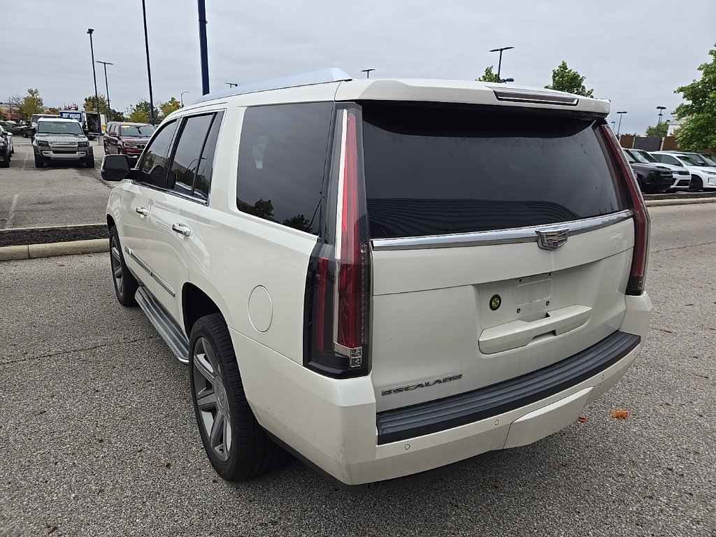 Used 2015 White Cadillac Luxury image 7