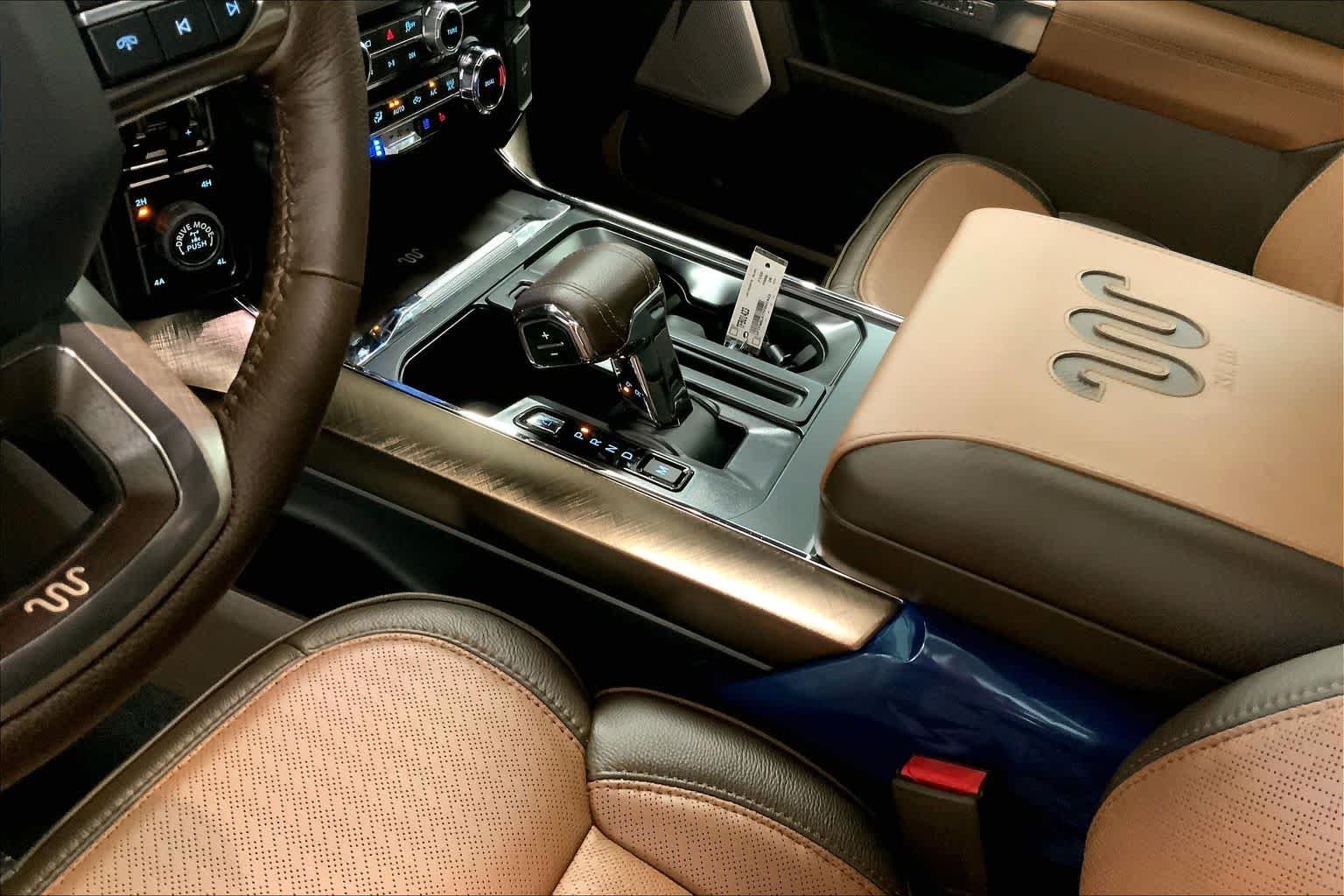 New 2026 Agate Black Metallic Ford King Ranch® image 6