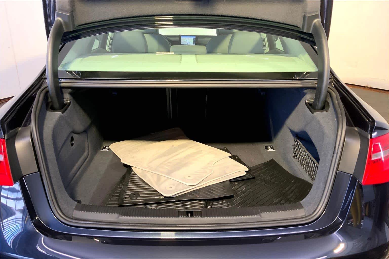 Used 2014 Moonlight Blue Metallic Audi 3.0T Prestige image 35