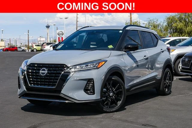 2021 Nissan Kicks SR