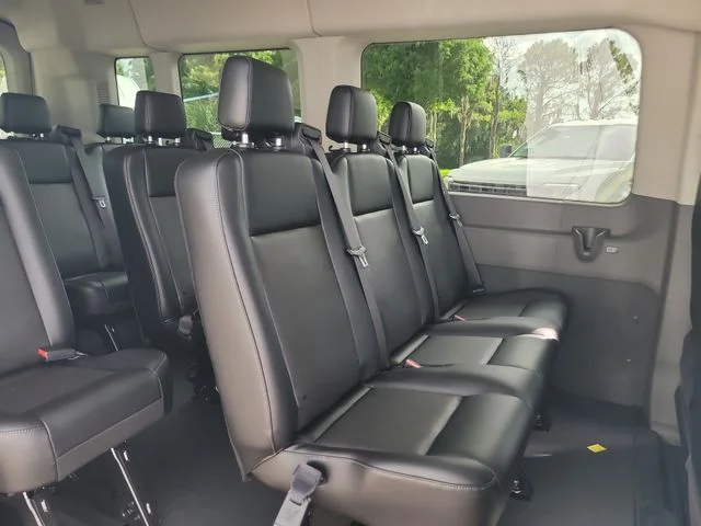 New 2026 Oxford White Ford XL image 14