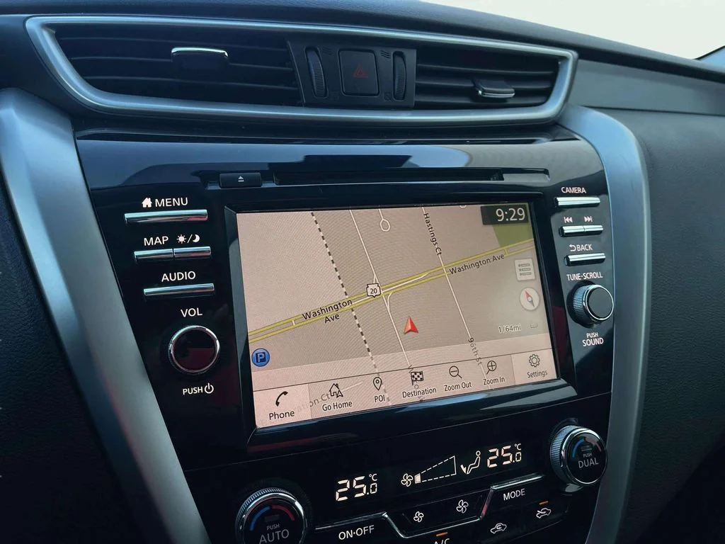 Used 2021 Magnetic Black Pearl Nissan SL image 11