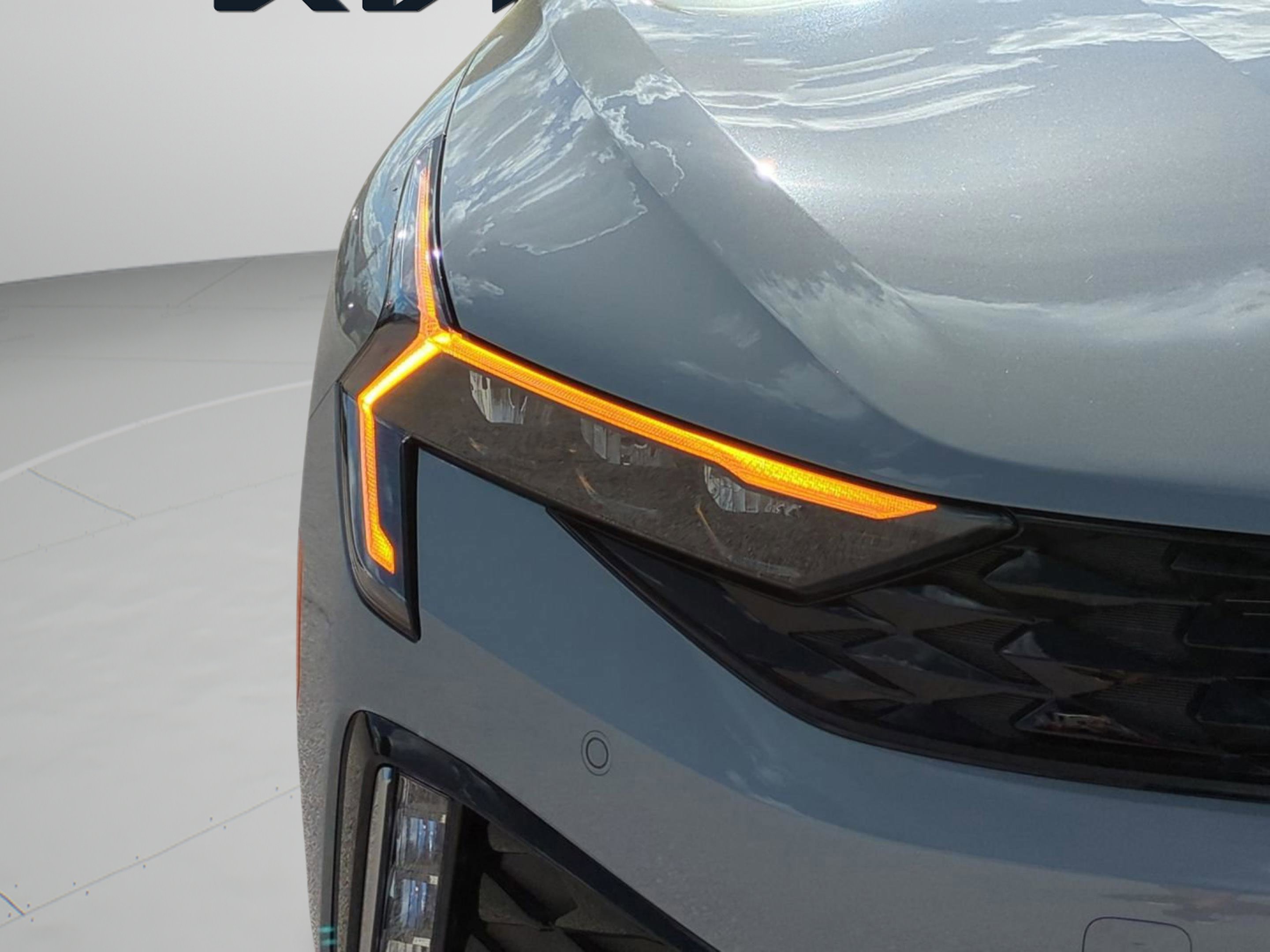 New 2026 Wolf Gray Kia GT image 30