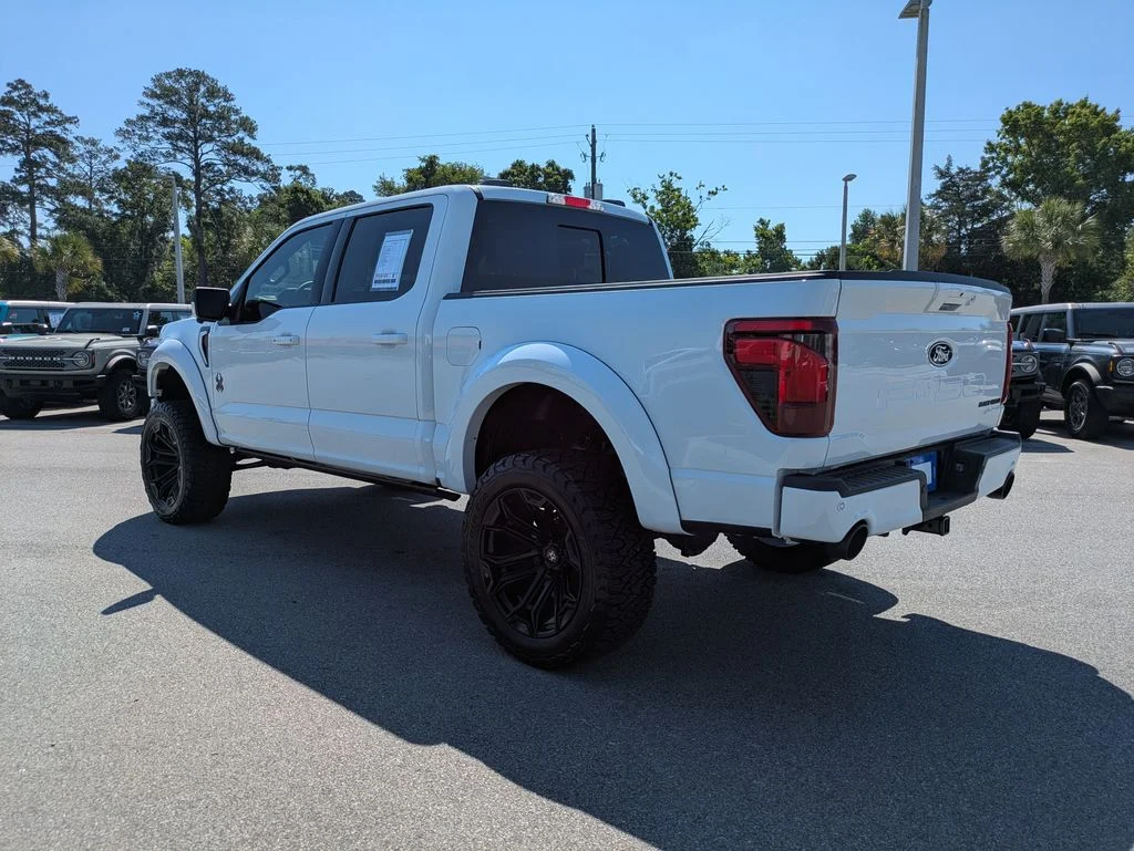 New 2026 Oxford White Ford XLT image 6