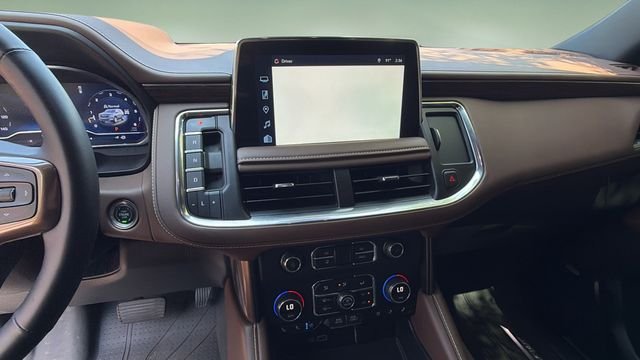 Used 2024 Beige Chevrolet High Country image 26