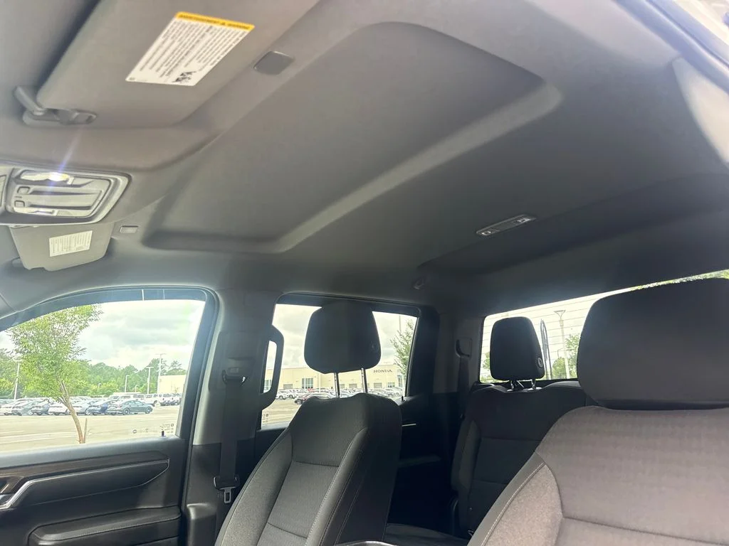 Used 2022 Summit White Chevrolet LT Trail Boss image 30
