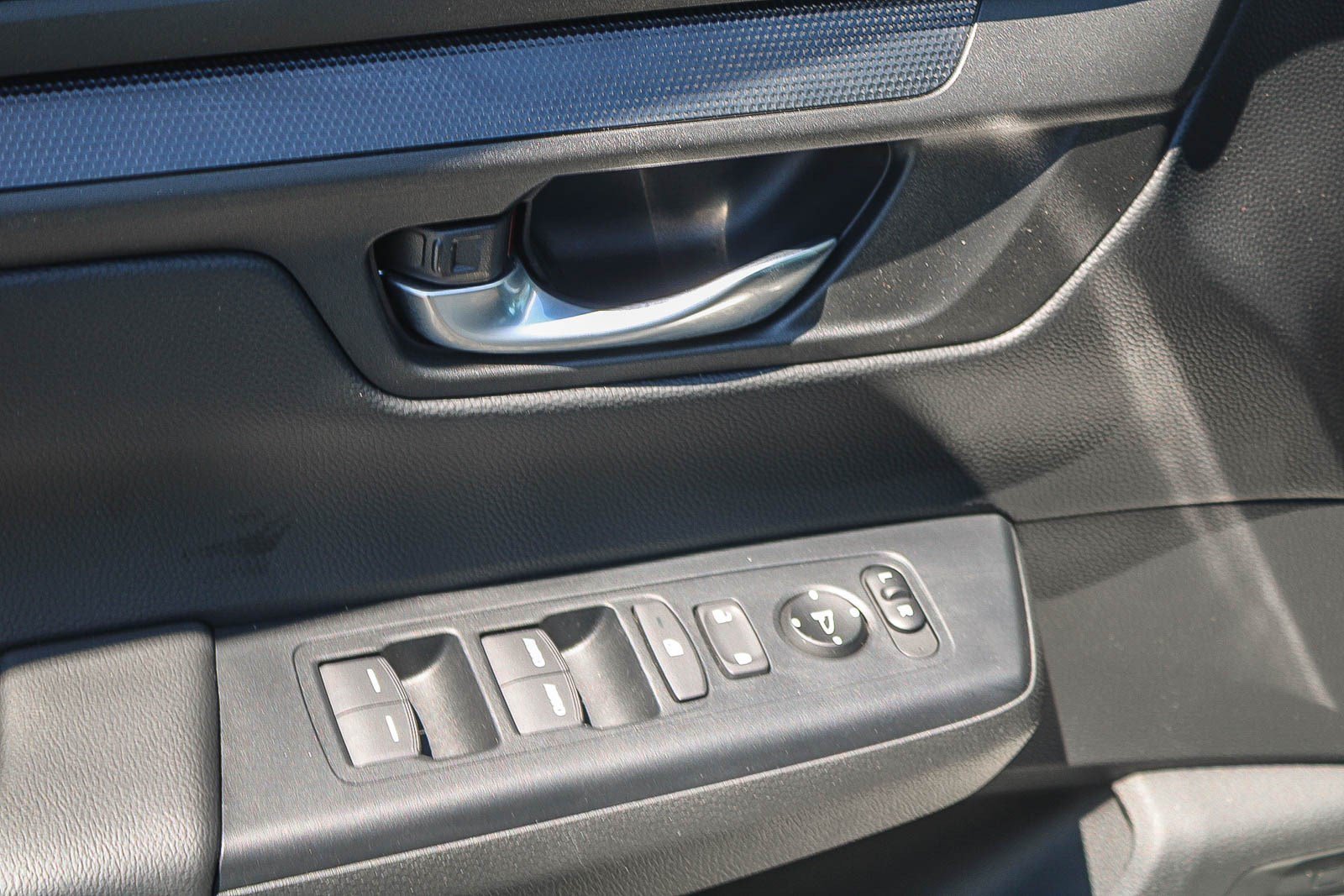 2024 Honda CR-V Sport - Photo 21