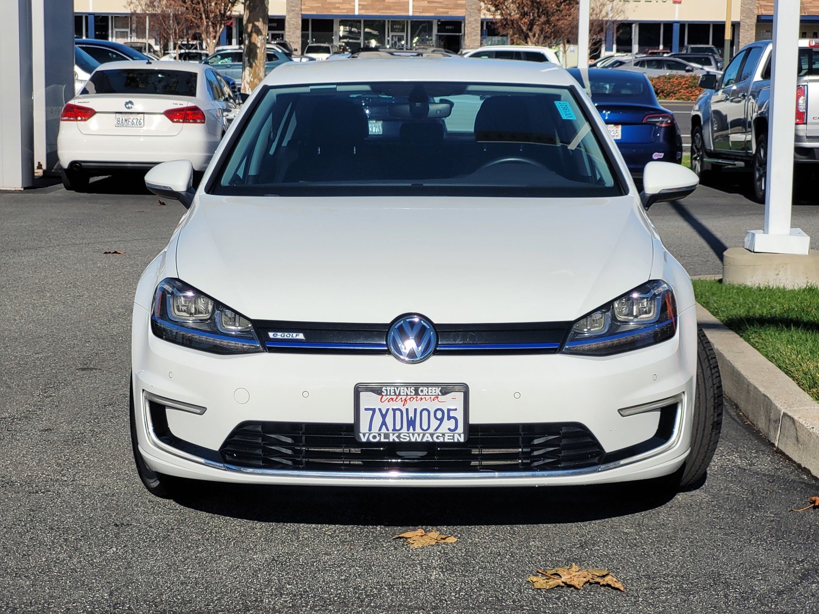 Used 2016 Volkswagen e-Golf e-Golf SEL Premium with VIN WVWPP7AU0GW914552 for sale in San Jose, CA