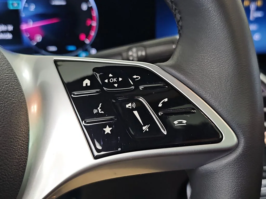 2026 Mercedes-Benz GLB GLB 250 - Photo 21