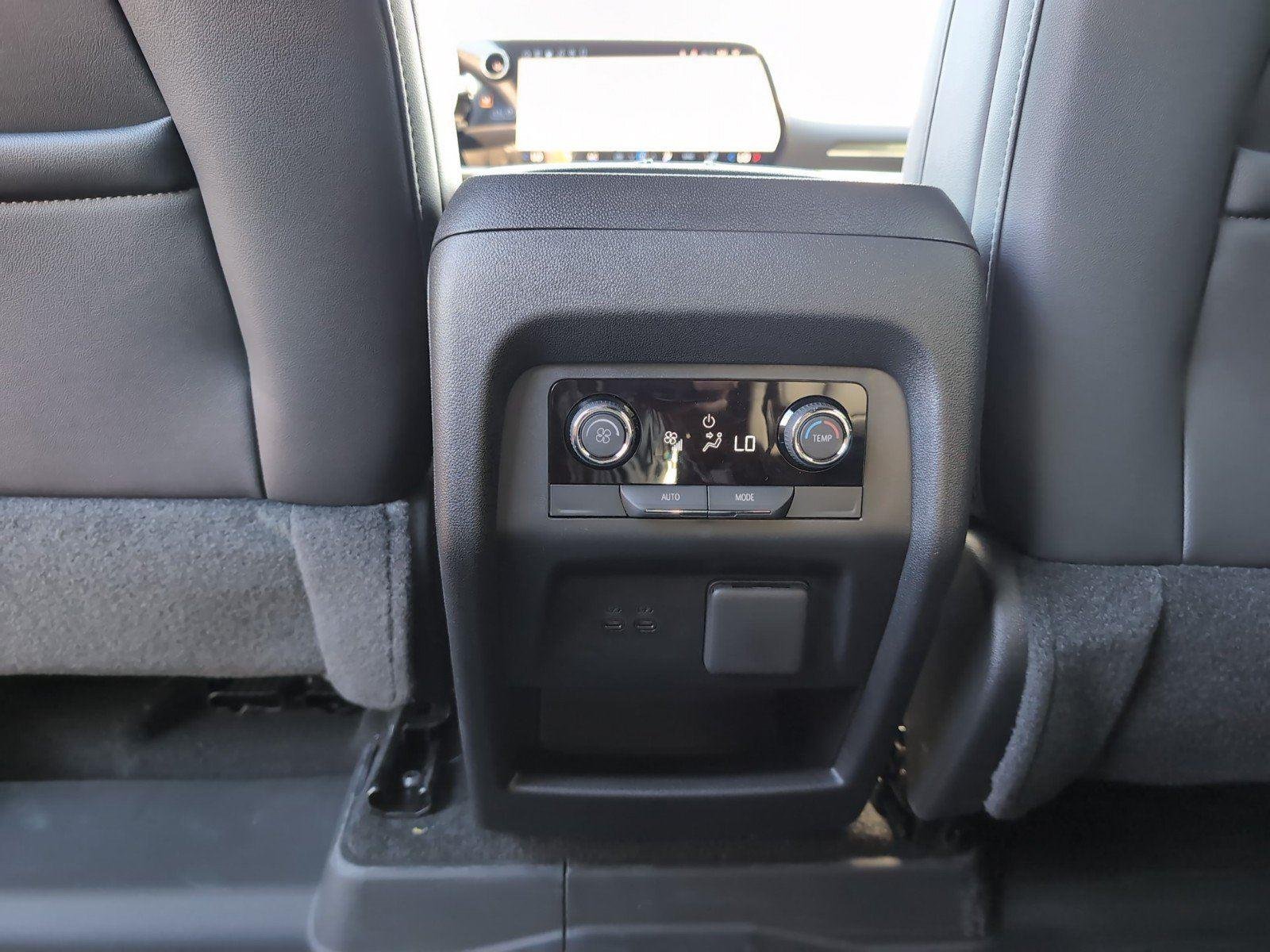 2026 Chevrolet Traverse LT - Photo 35