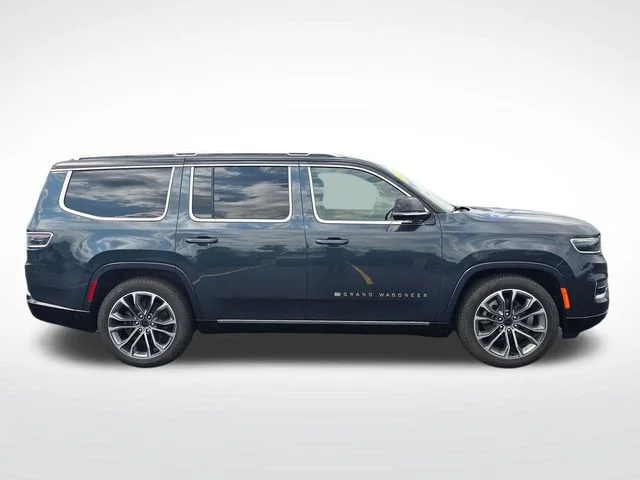 Used 2025 Gray Jeep Series III image 4