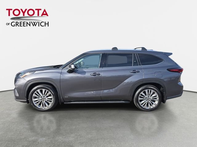 Used 2024 Gray Toyota Platinum image 6