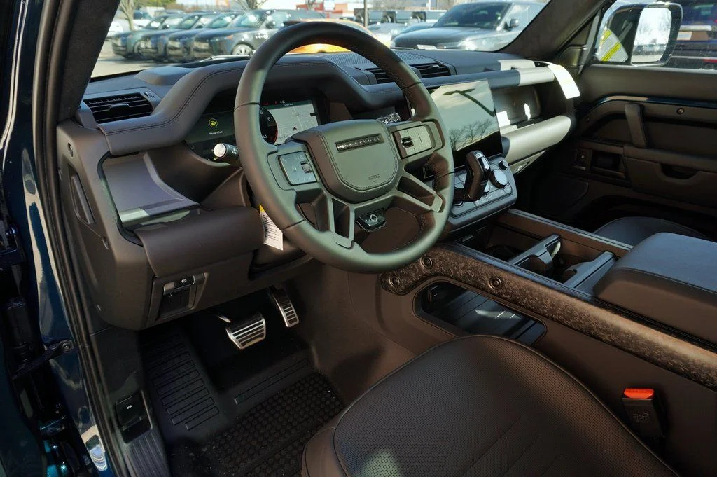 New 2026 Sargasso Blue Land Rover Octa image 14