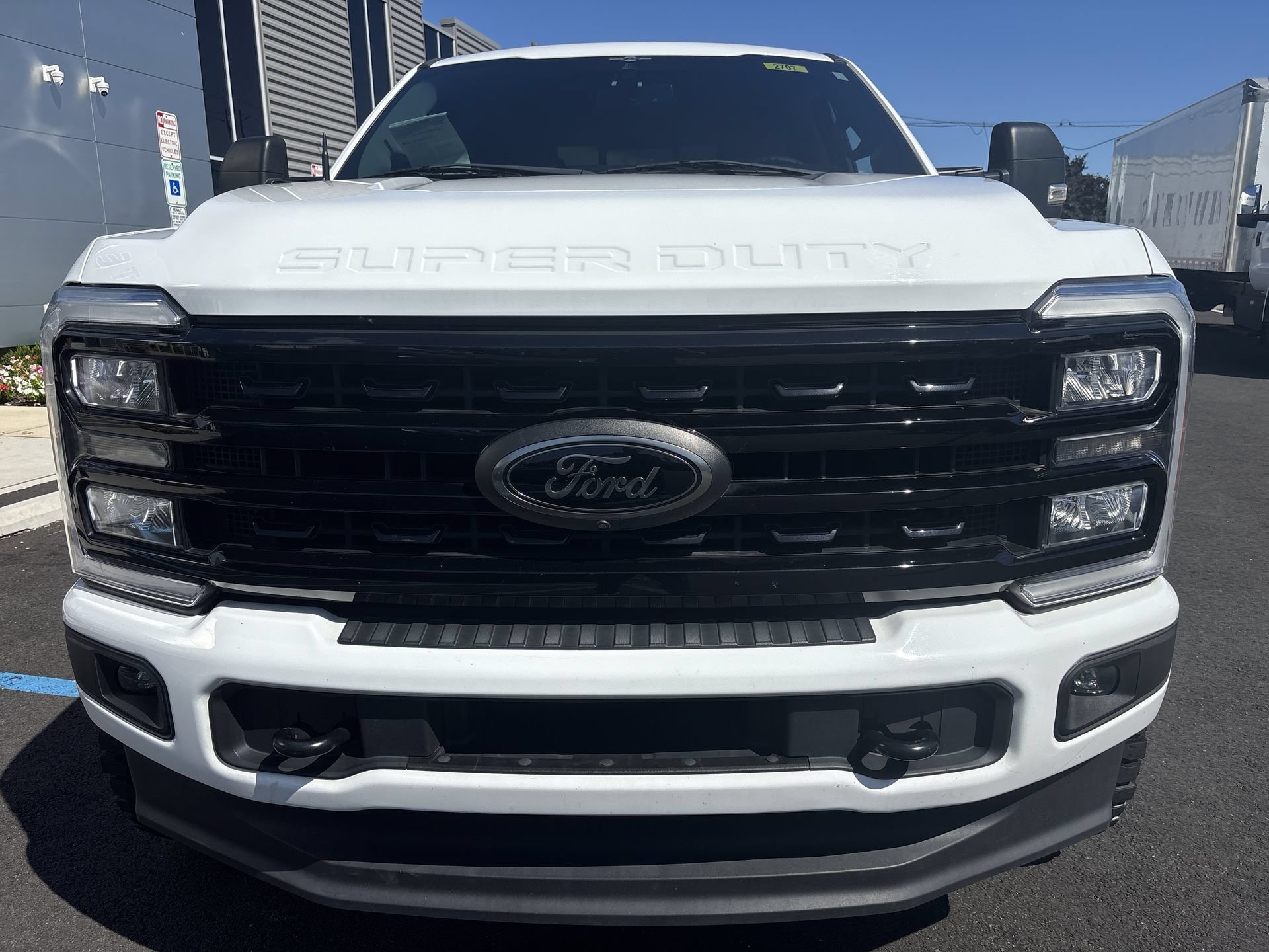 Used 2023 White Ford XLT image 25