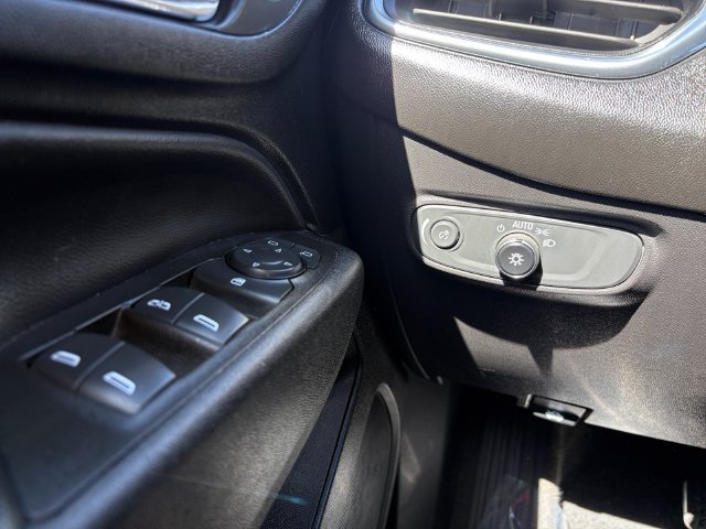 Used 2022 Mosaic Black Metallic Chevrolet LT image 25
