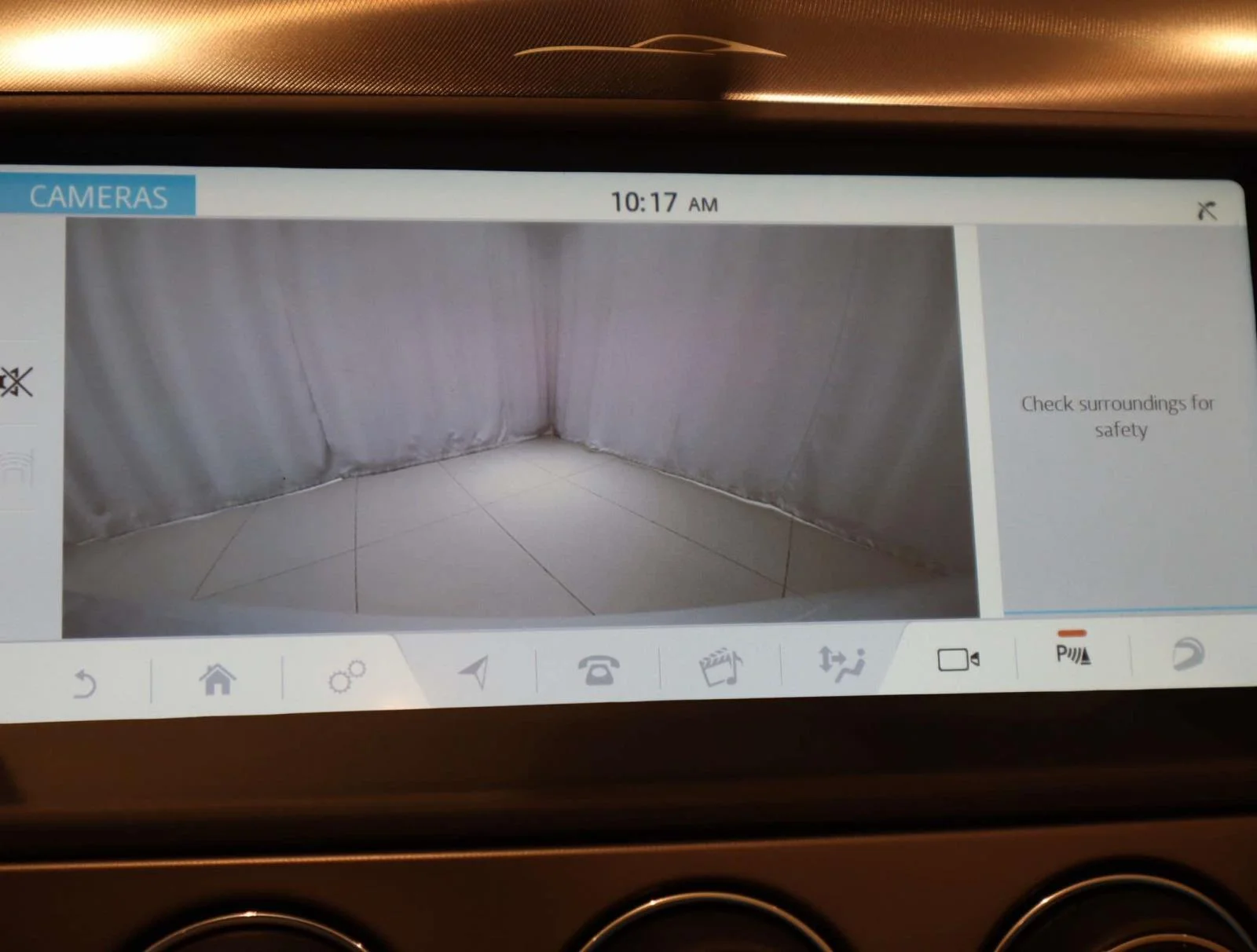 Used 2024 White Jaguar P450 image 34
