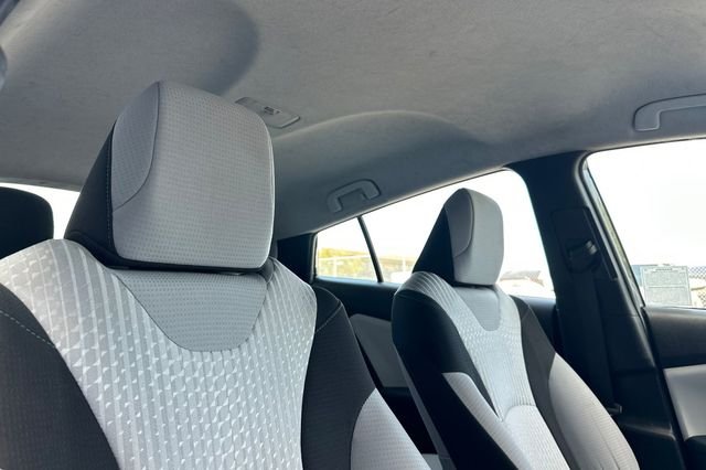 Certified Used 2017 Gray Toyota Two image 19