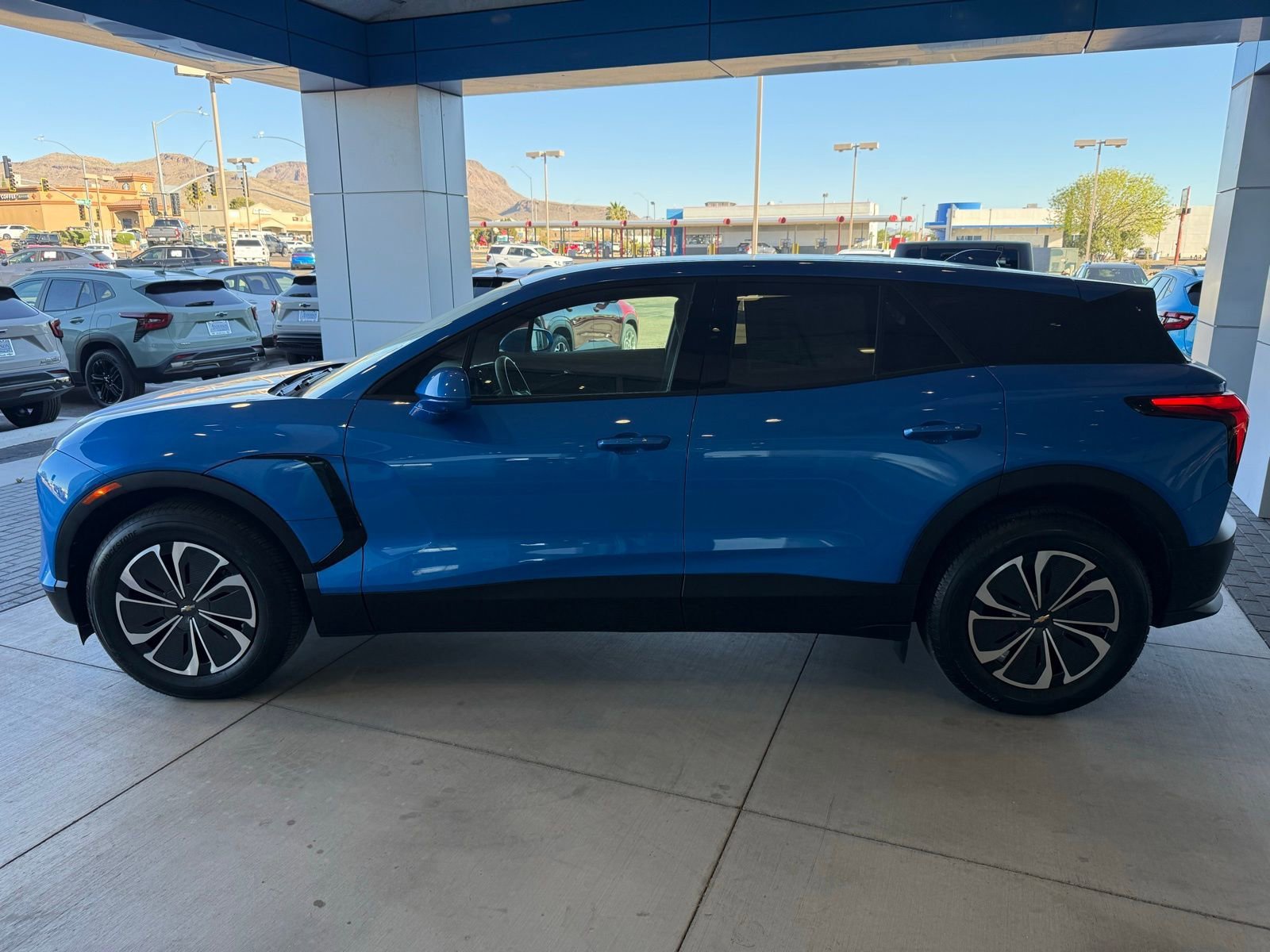 2025 Chevrolet Blazer EV LT - Photo 10