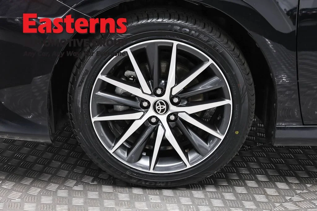 Used 2022 Black Toyota XLE image 32