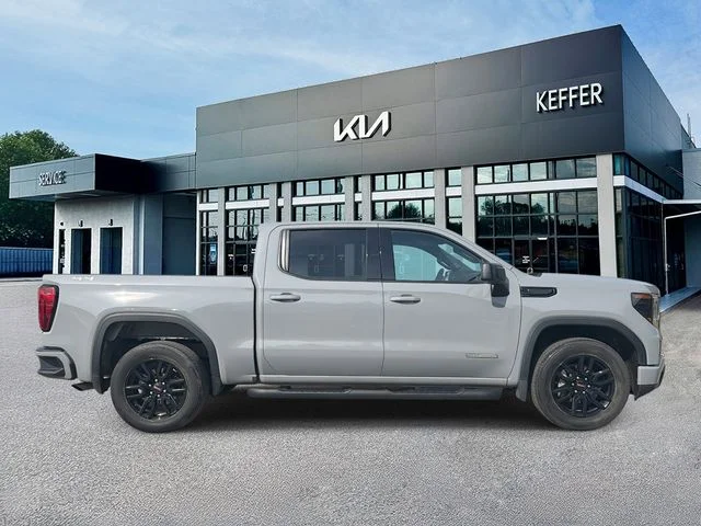 Used 2024 Gray GMC Elevation image 9
