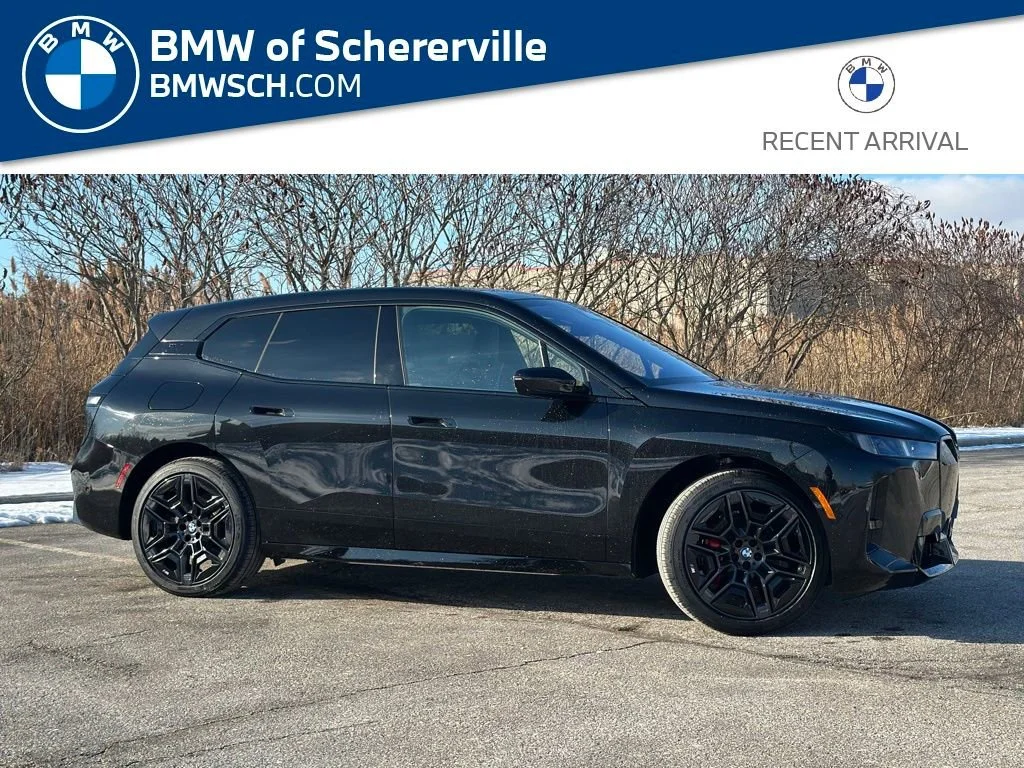 2026 BMW iX xDrive60's photo