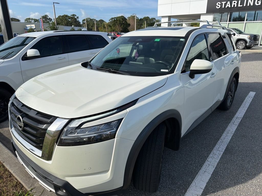 2022 Nissan Pathfinder
