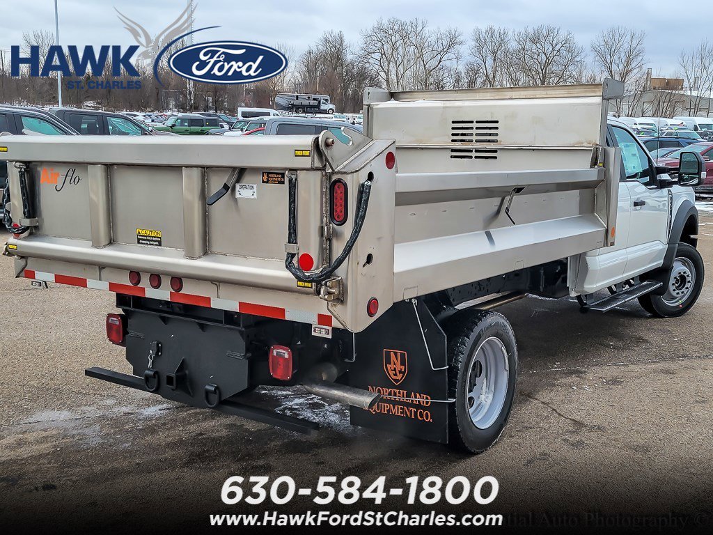 New 2026 Oxford White Ford F-450® XL image 7
