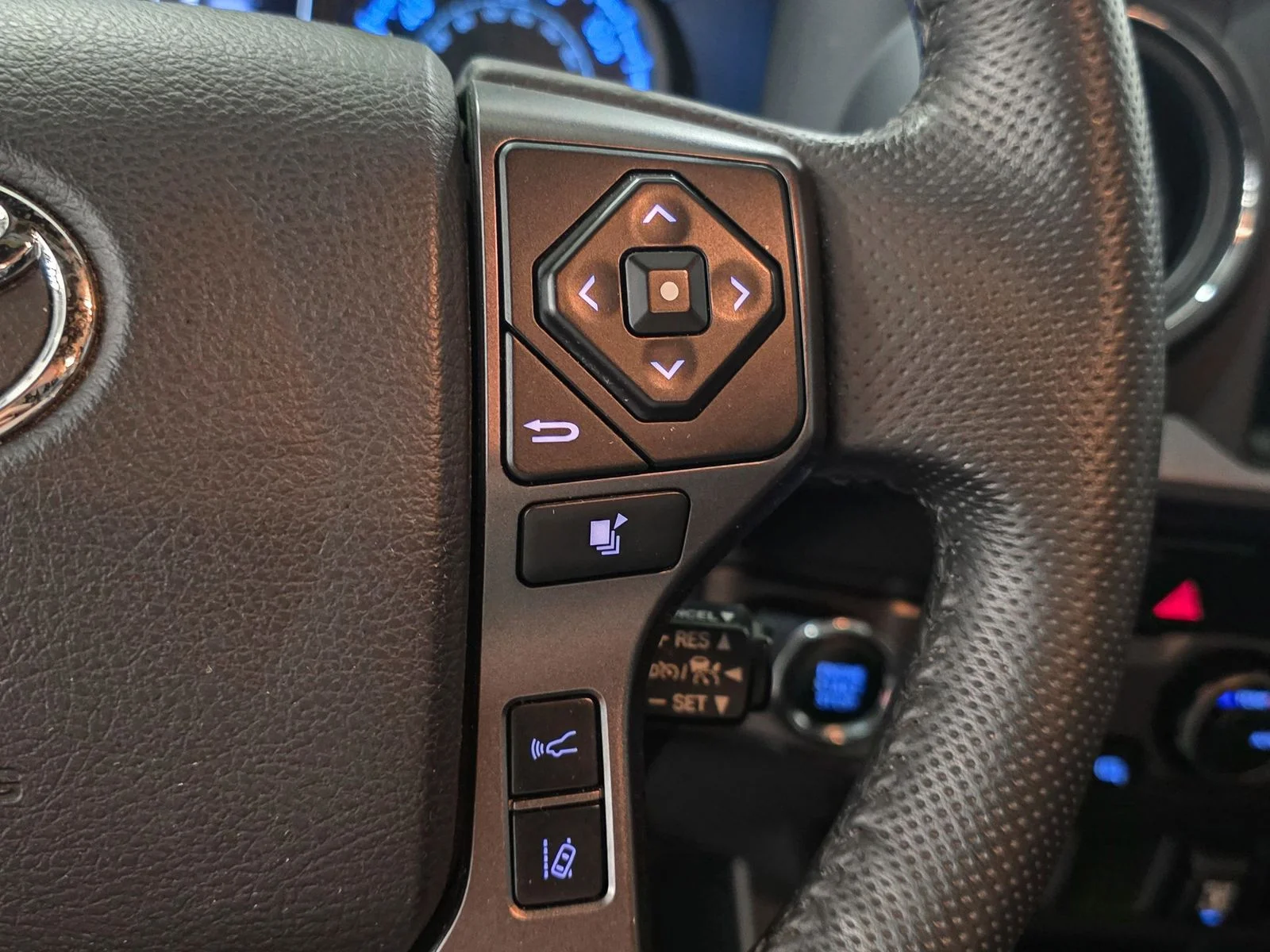 Used 2019  Toyota TRD Sport image 35