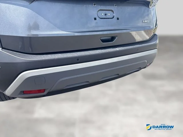 Used 2023 Gray Nissan S image 23