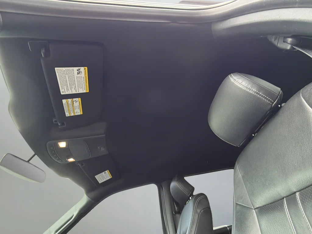 Used 2018 Gray Ford XLT image 19