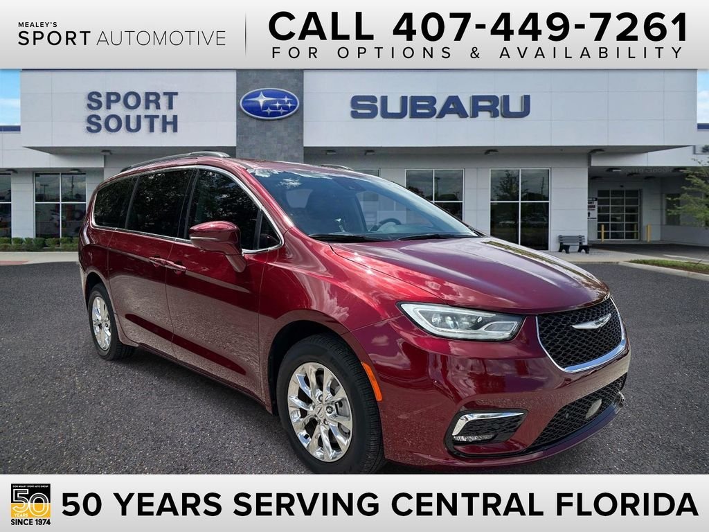 Used 2022 Red Chrysler Touring L image 1