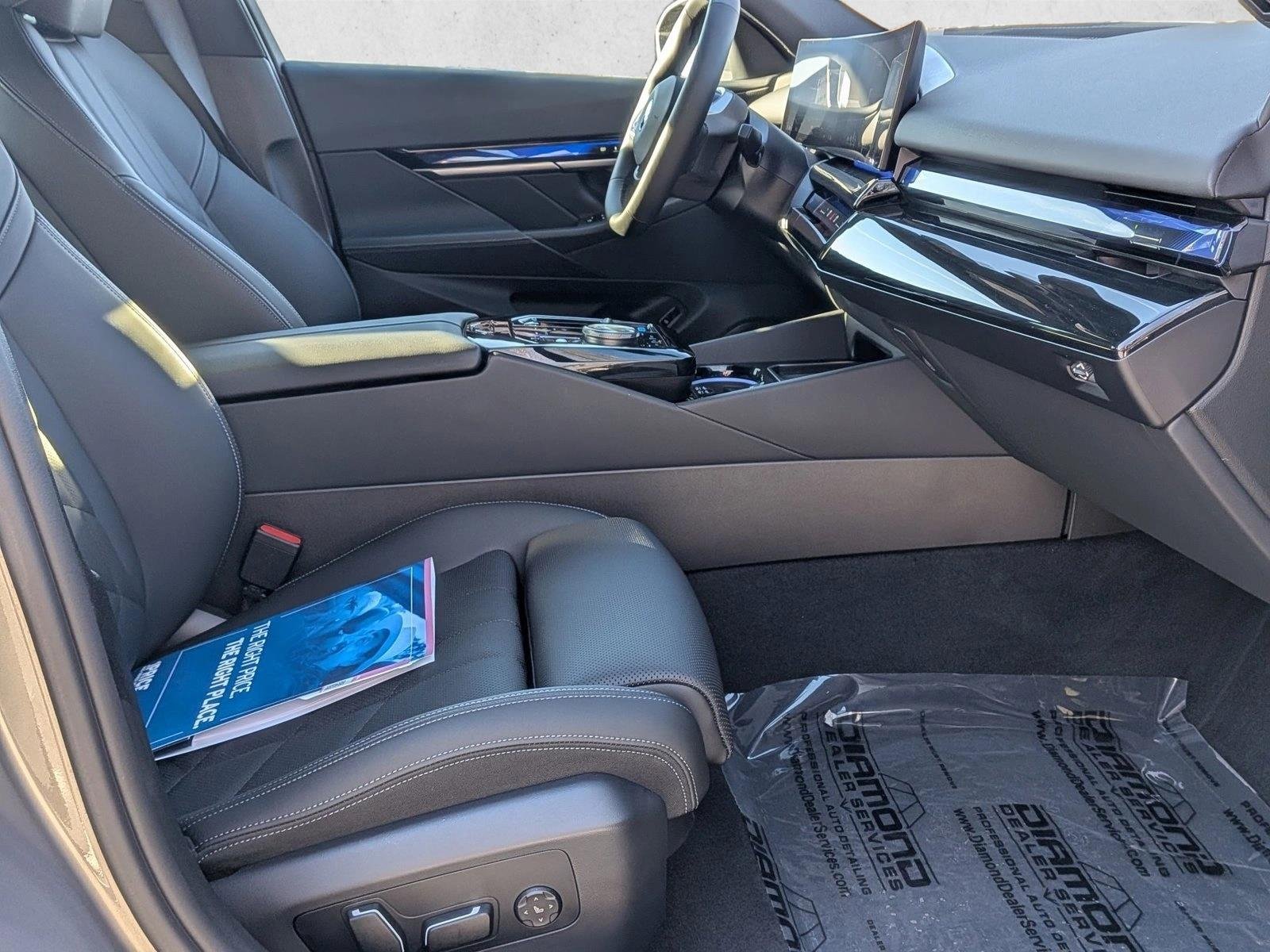 2025 BMW i5 40 - Photo 22