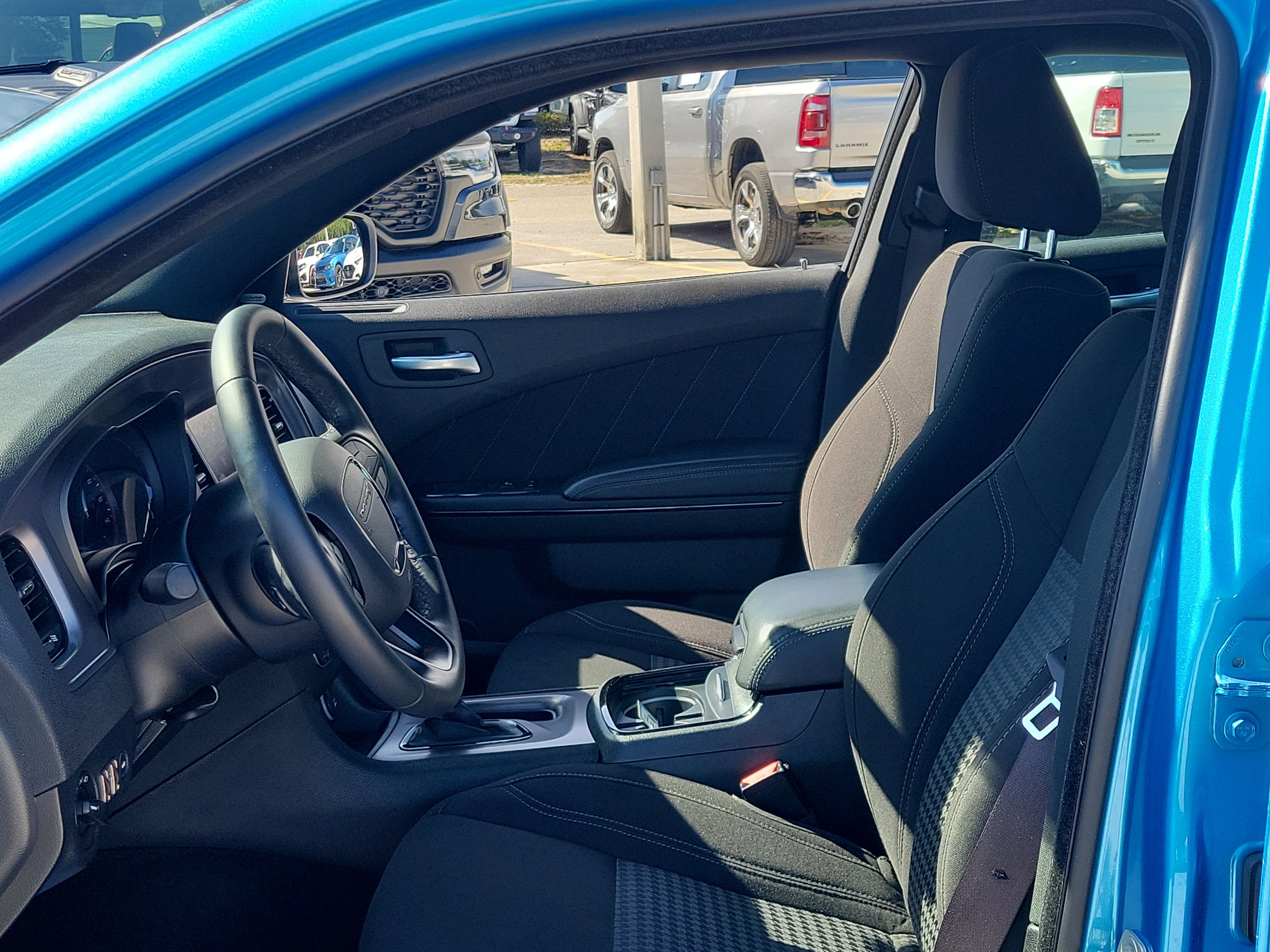 Used 2023 B5 Blue Pearlcoat Dodge SXT image 21