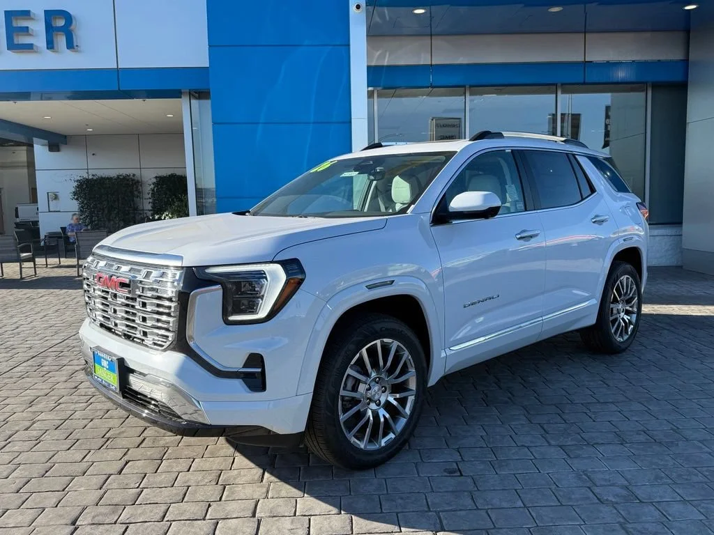 New 2026 Glacier White Tricoat GMC Denali image 4