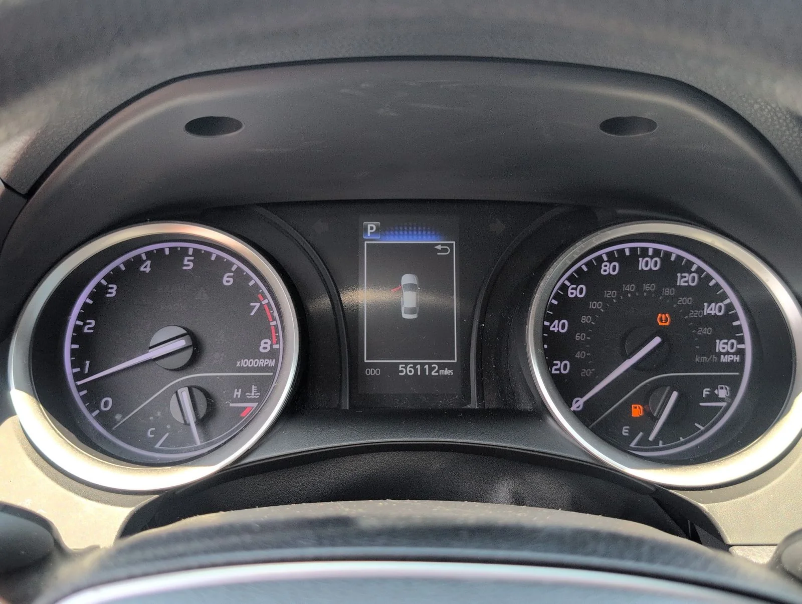 Used 2021 White Toyota LE image 23