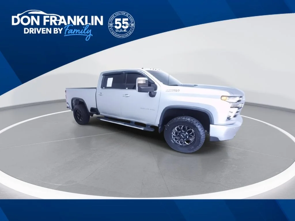 Used 2021 Silver Chevrolet High Country image 1