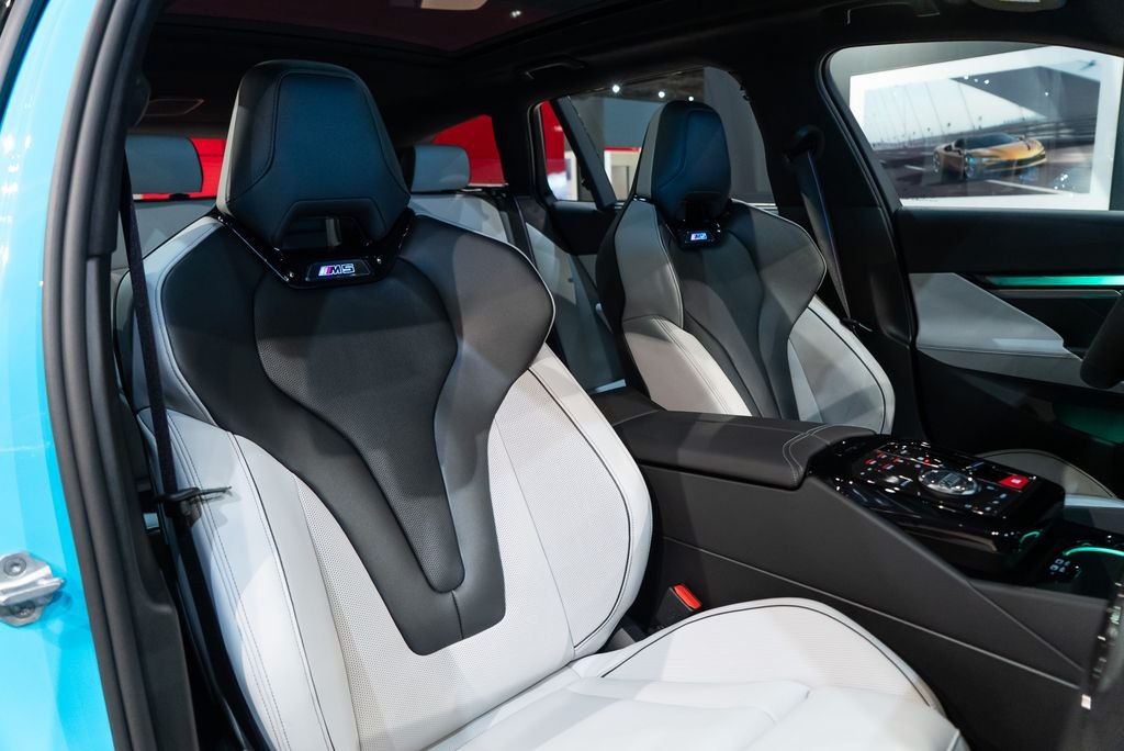 2026 BMW M5 M5 Touring - Photo 42