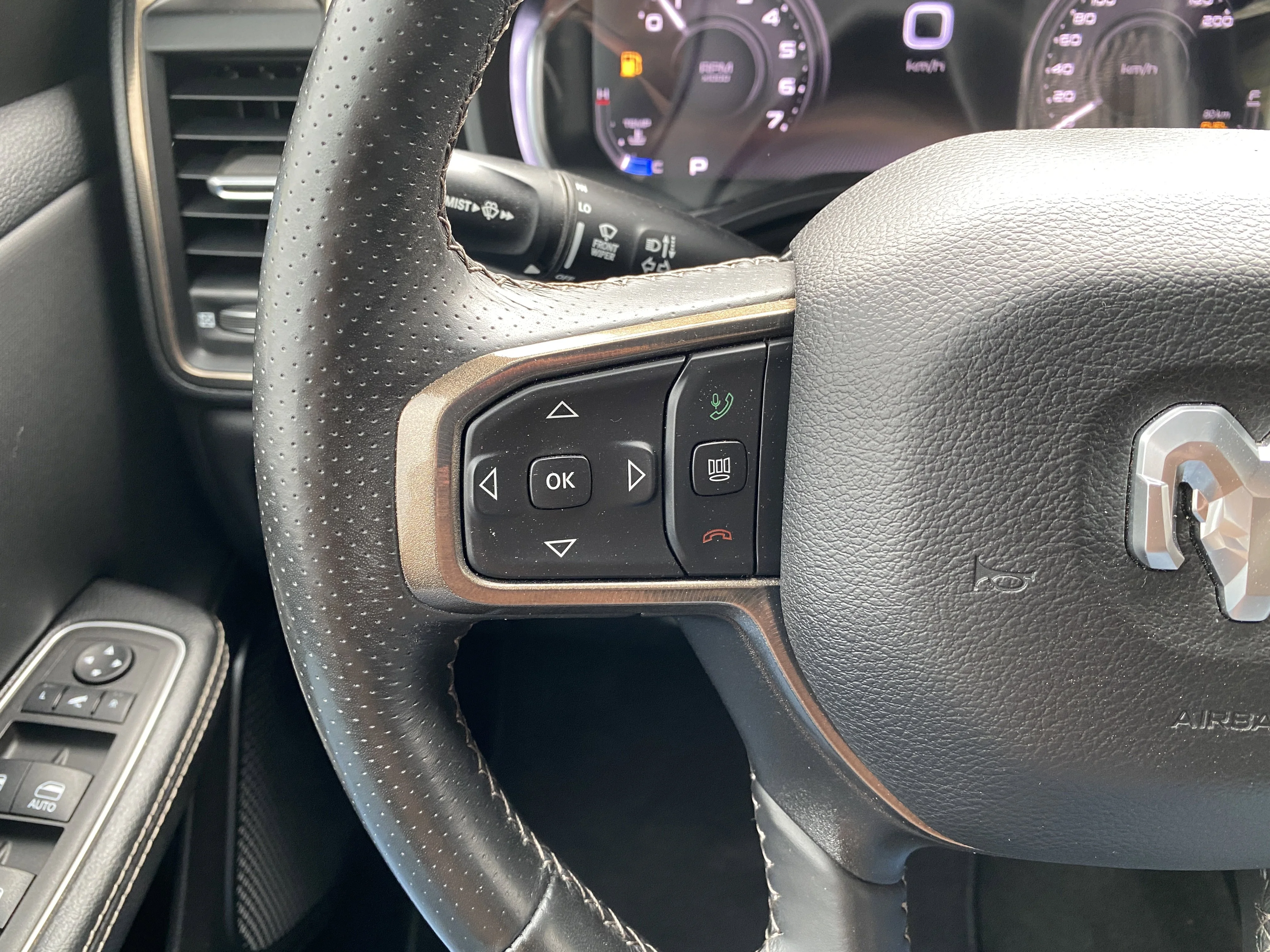 Certified Used 2023 White Ram Sport * LIFTED * DIGITAL DASH * NAVIGATION * image 12