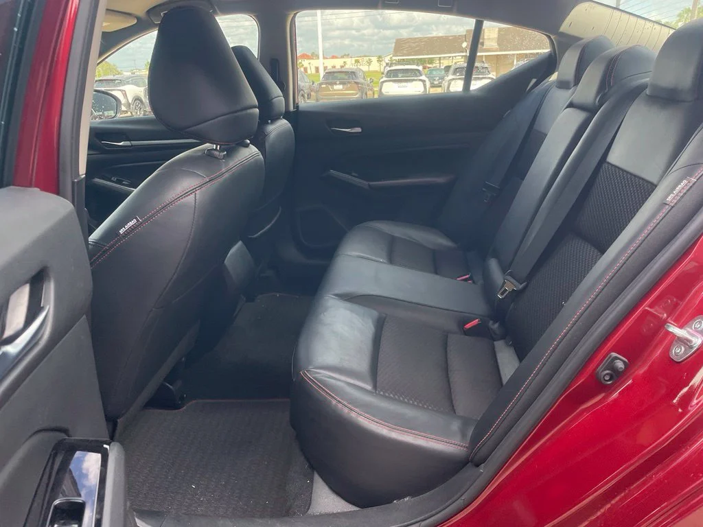 Used 2024 Red Nissan 2.5 SR image 15