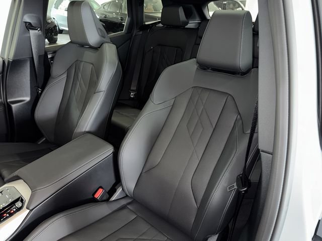 New 2026 Brooklyn Grey Metallic BMW 30 xDrive image 24