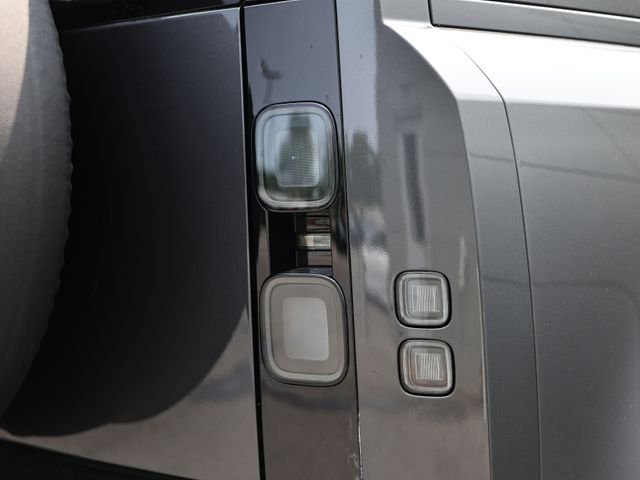 2026 Land Rover Defender X - Photo 11